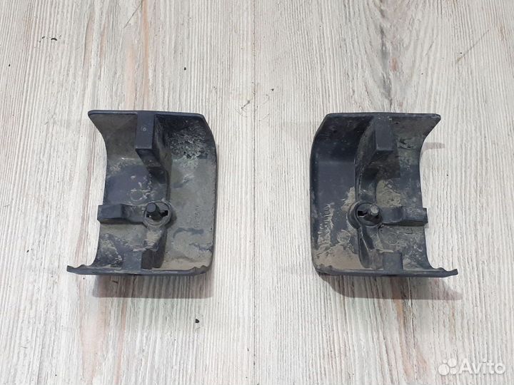 Кронштейн крепление бампера Nissan note E11 Лев, П