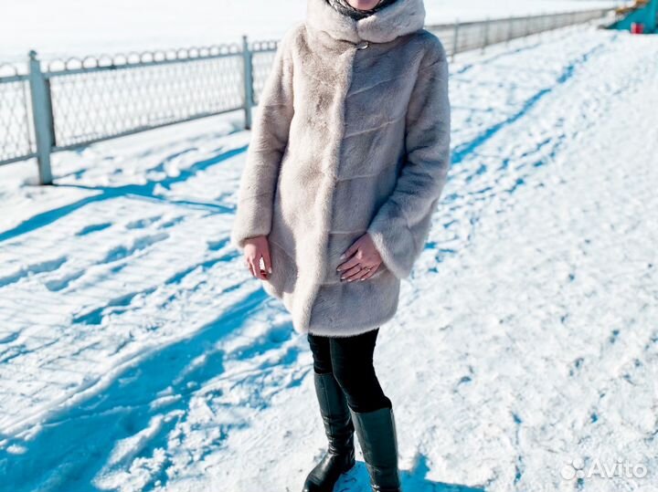 Шуба норковая 42-44