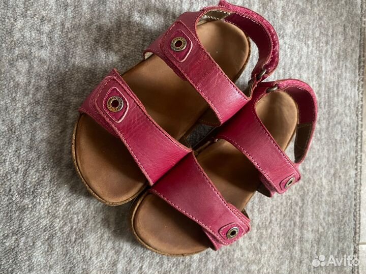 Сандали розовые kicKers 28