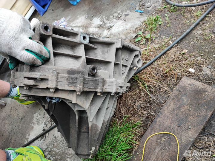 Коробка механика Nissan tiida 1,8