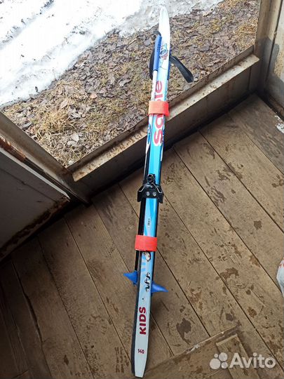 Лыжные ботинки, лыжи, палки