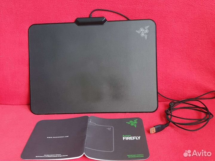 Игровой коврик Razer Firefly с подсветкой