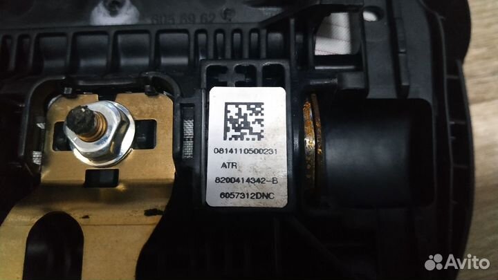 Подушка безопасности в руль Renault Megane 2