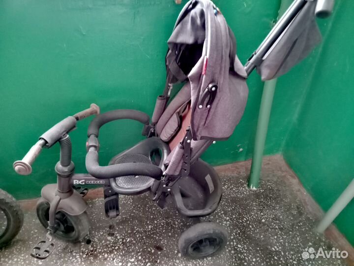 Детский трехколесный велосипед бу