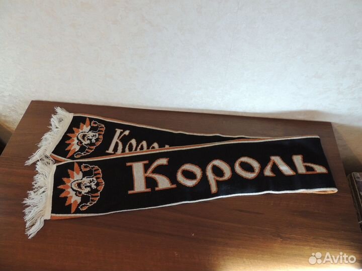 Шарф с логотипом 