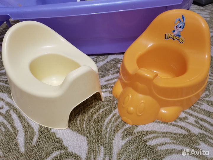 Продам детскую ванночку и горшки