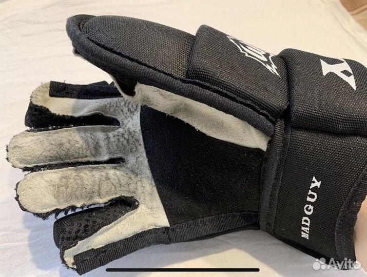 Краги хоккейные 10