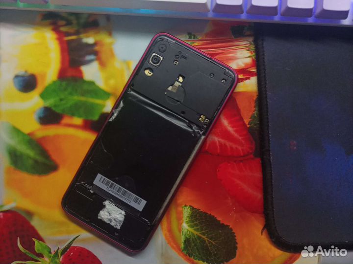 BQ 6040L Magic, 2/32 ГБ