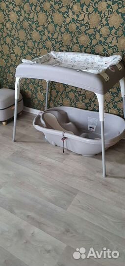 Ванночка с подставкой OK baby