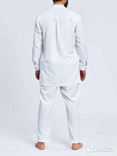 Белый камис 