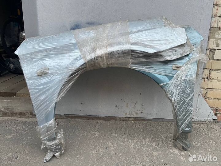 Передние крылья nissan primera p 12