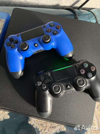 Sony PS4 slim + 19 игр