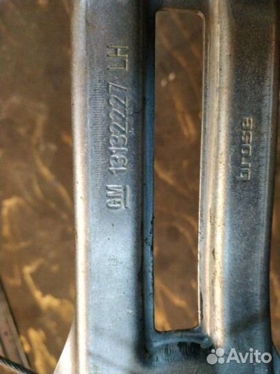 Стеклоподъемник задний левый Opel Zafira B минивэн