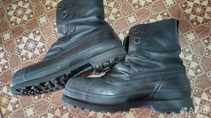 Ботинки лягушки для рыбалки