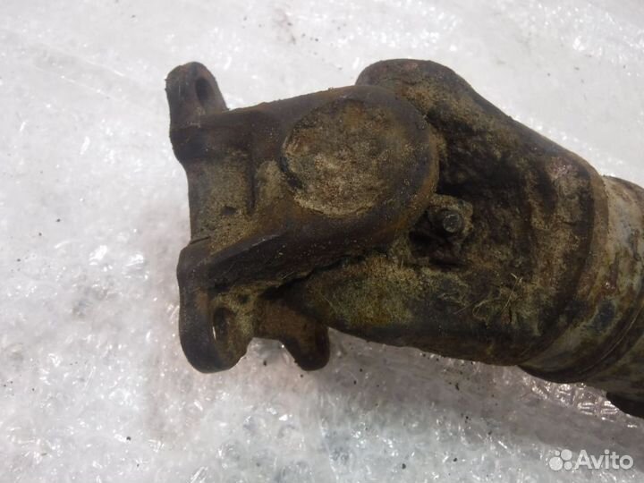 Карданный вал передний