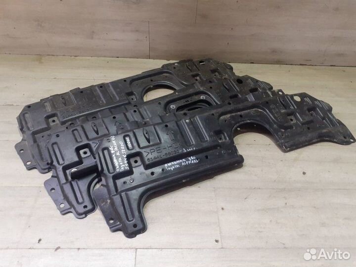 Пыльник двс Toyota