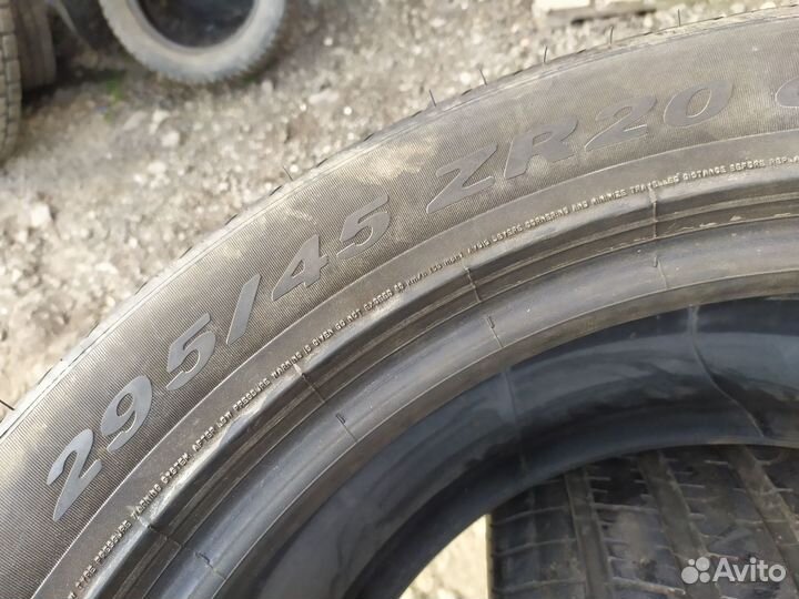 Pirelli P Zero 295/45 R20 110V