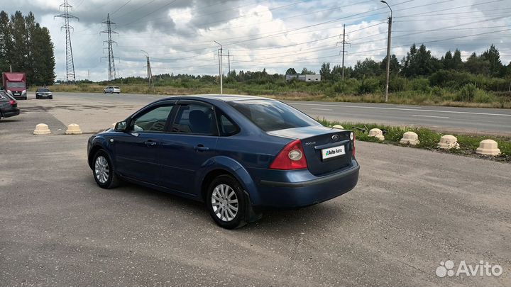 Ford Focus 1.6 МТ, 2005, 200 500 км
