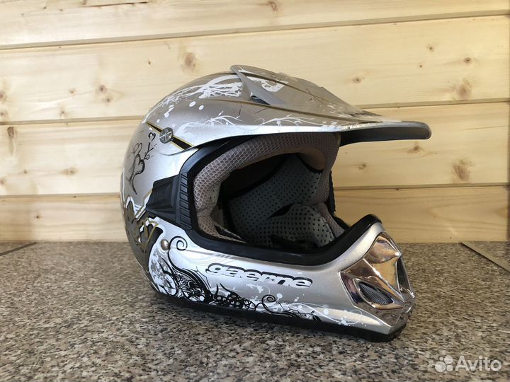 Детский мотошлем