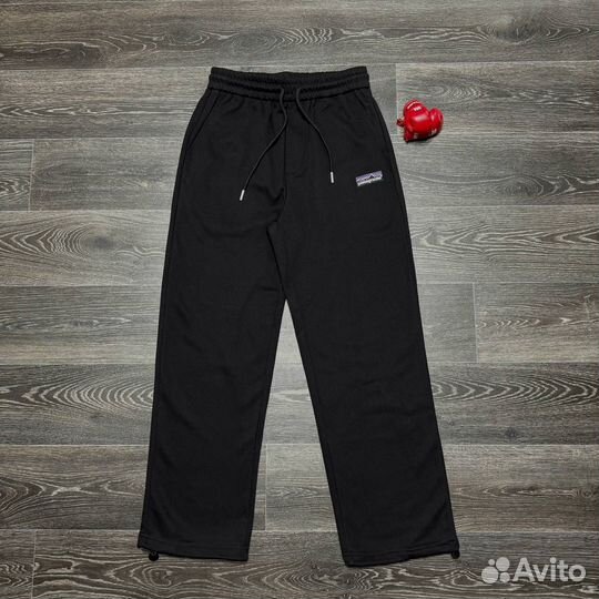 Спортивные штаны широкие