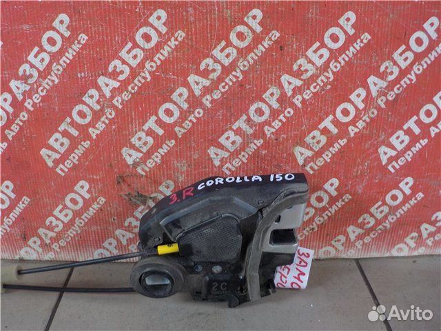 Замок двери задний правый Toyota Corolla ADE150