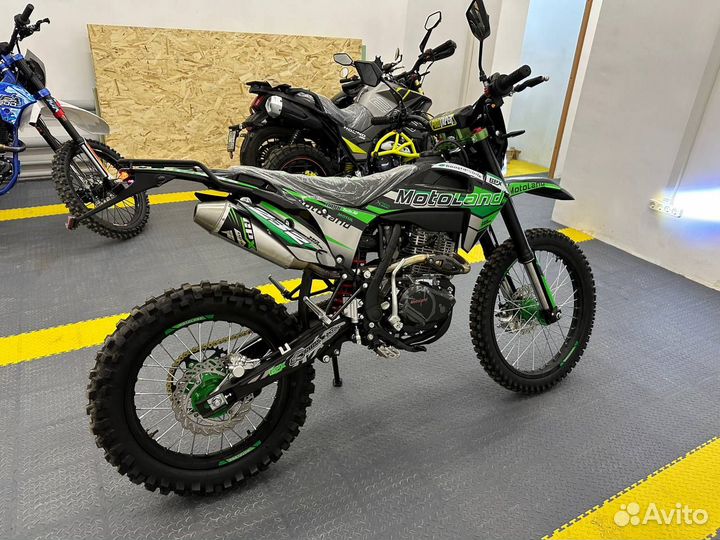 Мотоцикл Кросс Motoland XT300HS с птс black/green