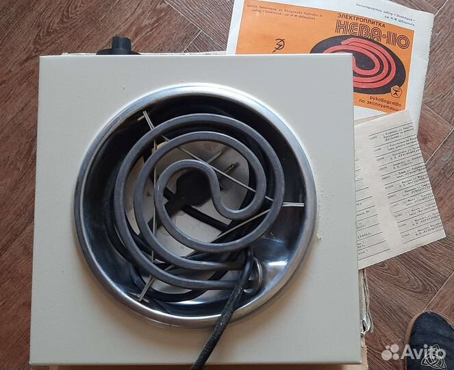 Электроплитка новая