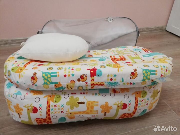 Подушка для кормления