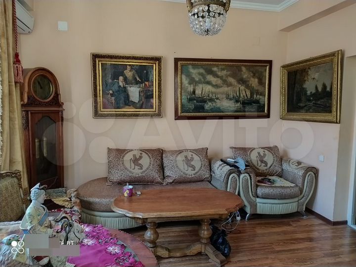 3-к. квартира, 100 м², 6/10 эт.