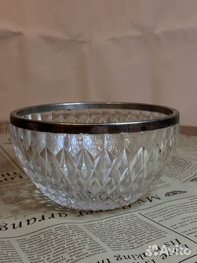 Ваза хрустальная