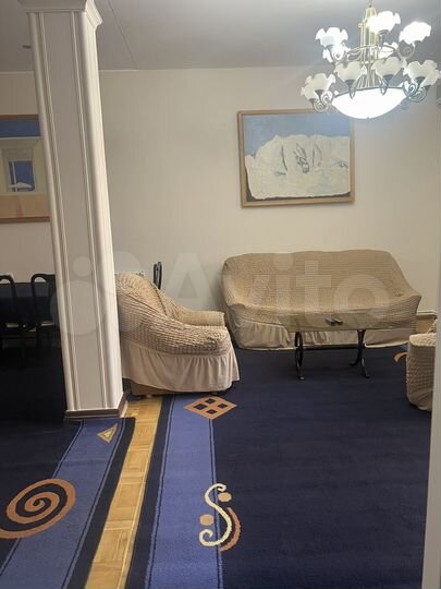 3-к. квартира, 100 м², 1/5 эт.