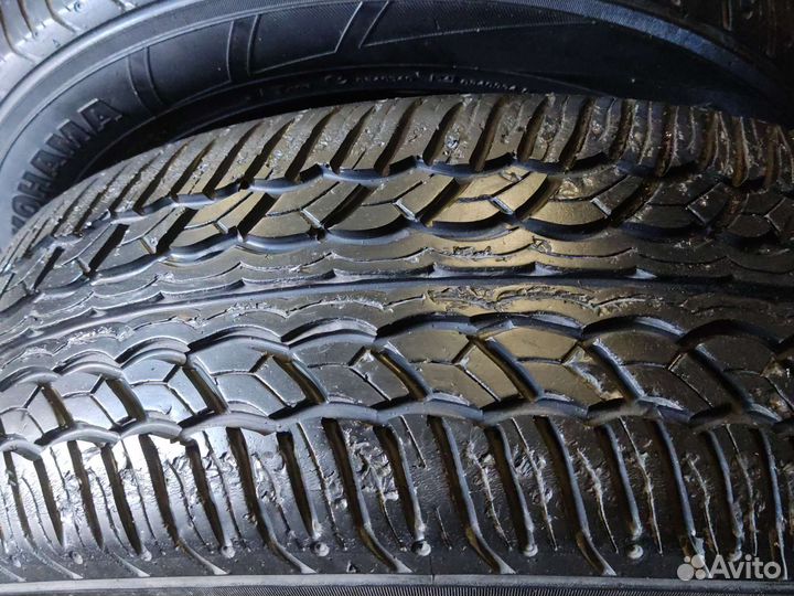 Yokohama Parada Spec-X 225/65 R17 102H