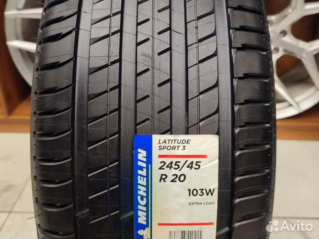 Michelin Latitude Sport 3 245/45 R20