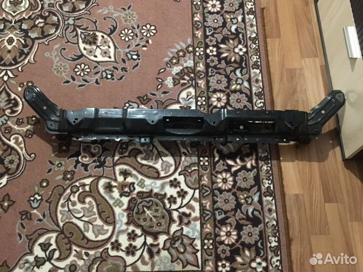 Верхняя планка передней панелиkiaceedjd