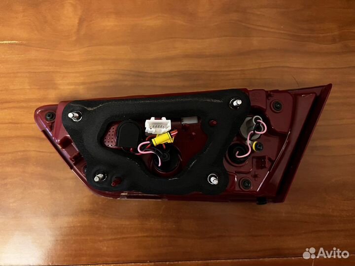 Задний левый фанарь Киа Оптима