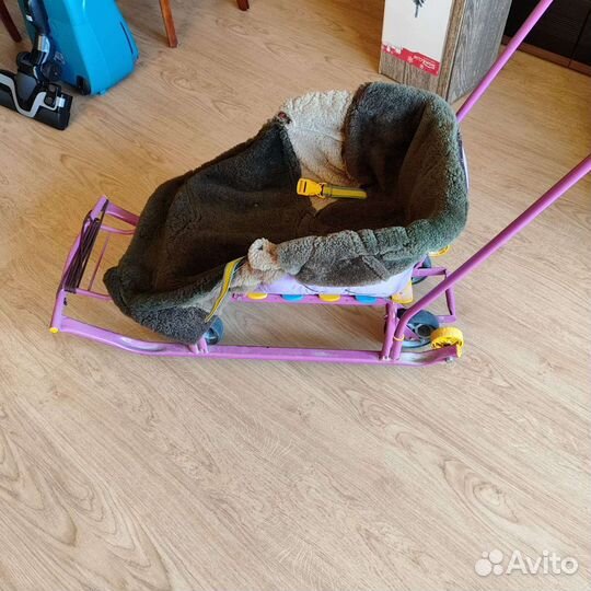 Детские санки с колесами