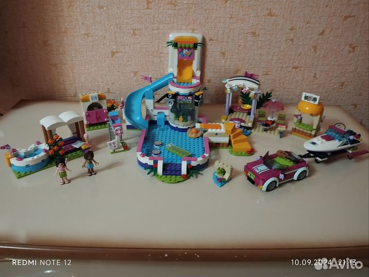 Lego friends больница, аквапарк, катер