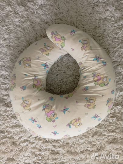 Подушка для кормления грудью