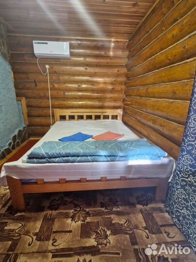 Кровать двухспальная 160 200