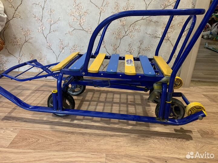 Детские санки с колесами