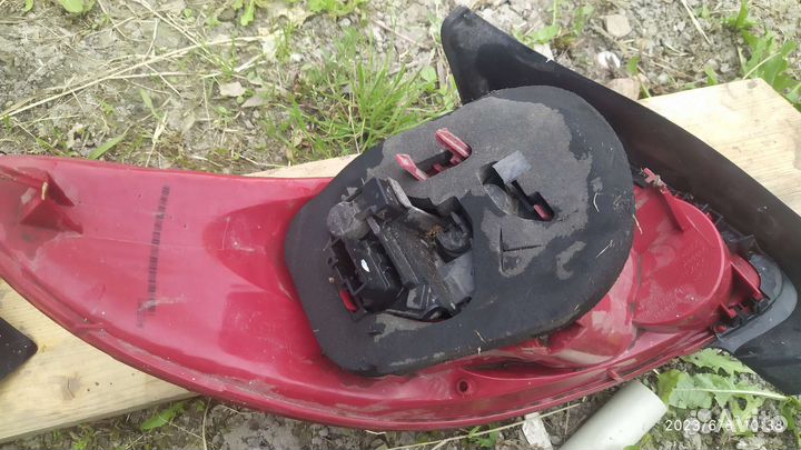 Задние фонари на пэжо