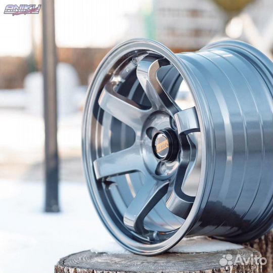 Разноширокие Volk Racing TE37 SL R15 7/8j 4*100