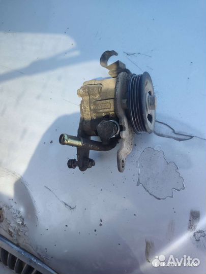 Nissan cube az10 1.3 гидроусилитель руля гур