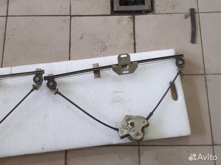 Стеклоподъемник передний правый левый УАЗ Симбир