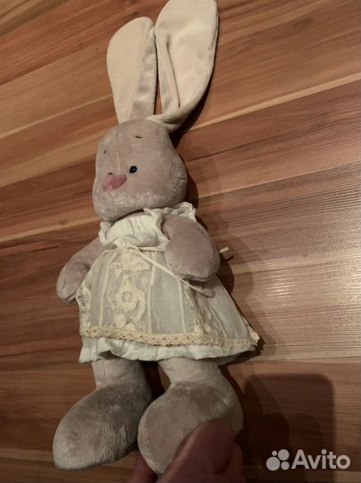 Игрушка - заяц