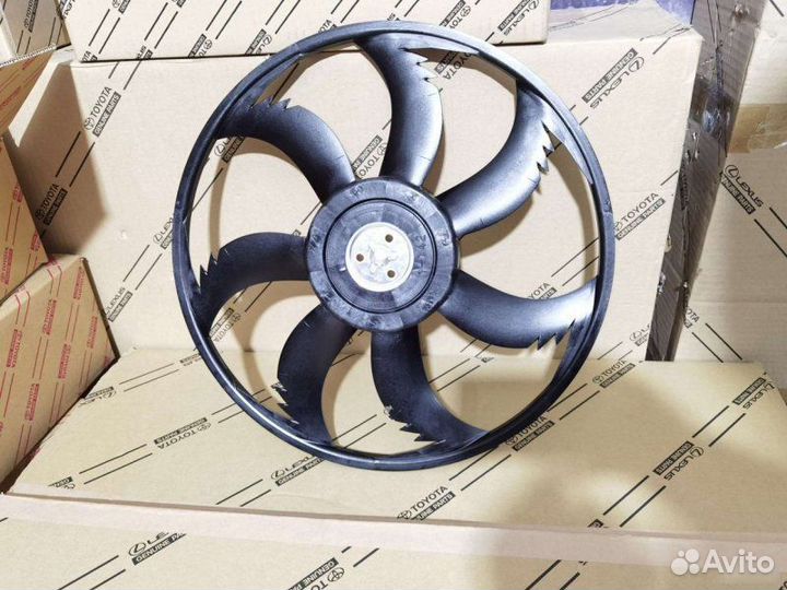 Вентилятор Toyota Camry 70