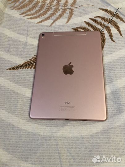 iPad pro 9.7 32 gb wifi +Lte