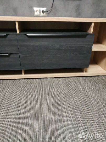 Тумба под телевизор новая