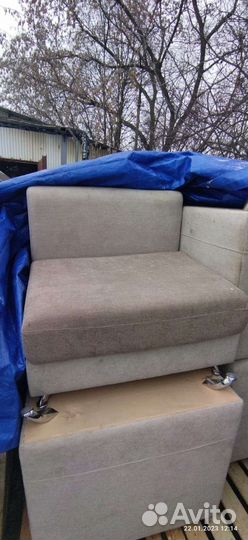 Диваны для ресторана 3шт