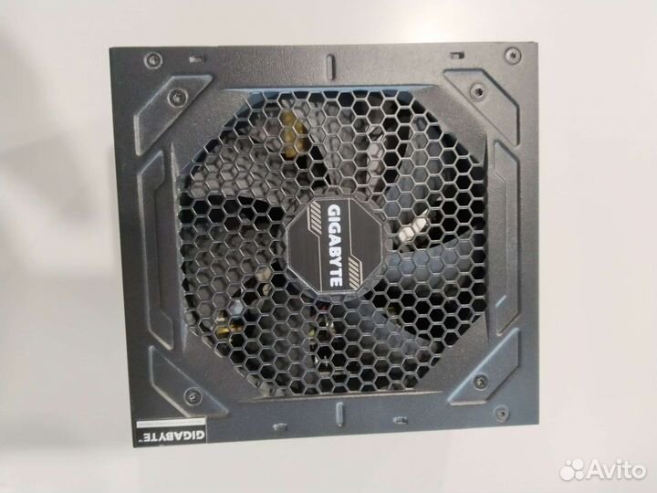 Блок питания gigabyte GP-P850GM, 850Вт, 80 + gold